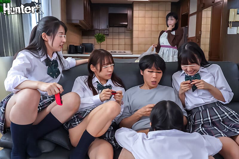 หนังโป๊av น้องสาวพาเพื่อนมาเที่ยวที่บ้าน HUNTC-514 3