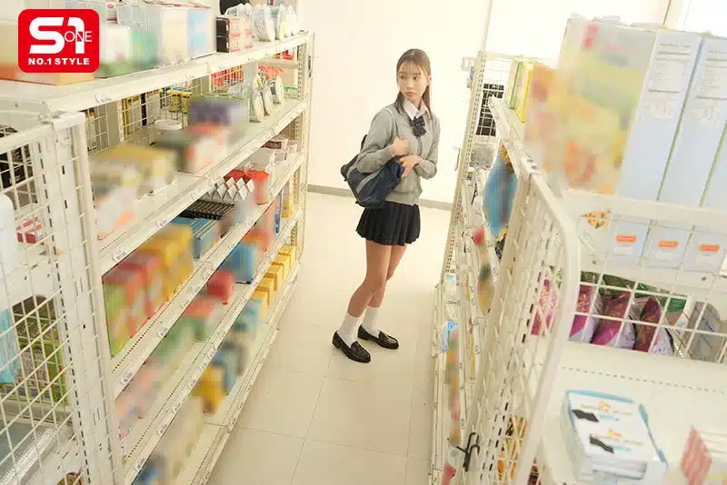 avxxx จัดการให้เข็ดเย็ดสาวขโมยของมินิมาร์ท SNOS-296 1